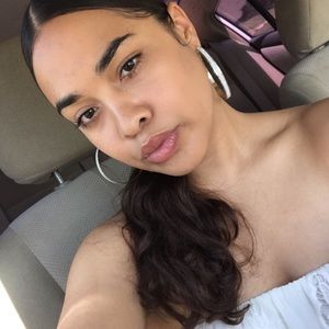 Meet your Posher, Keanna